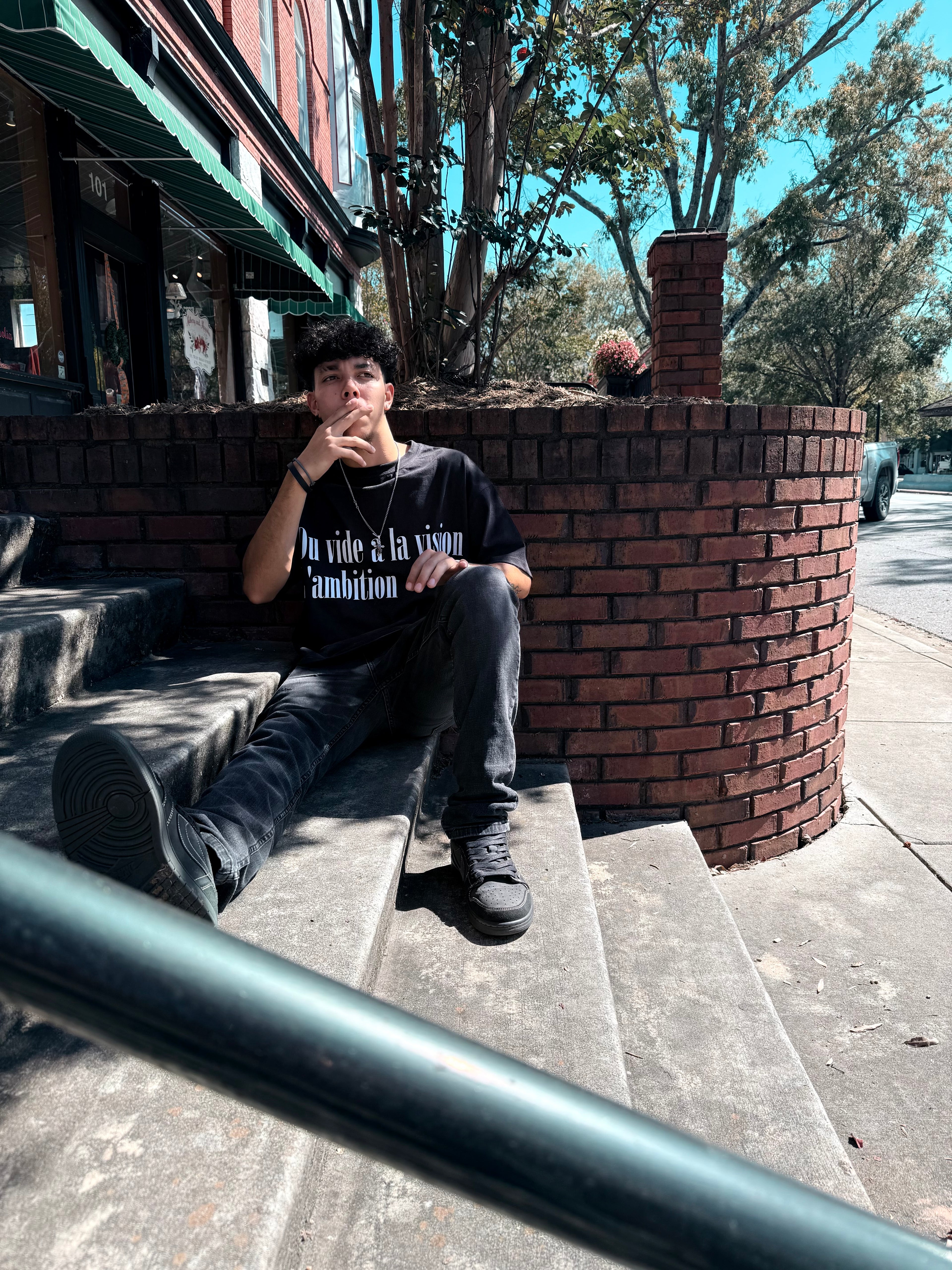 "voir la vision" black